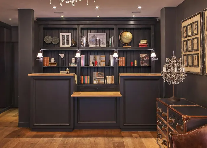 New Hotel Roblin Parigi